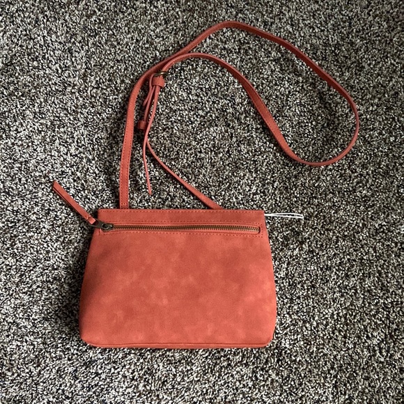 Universal Thread Handbags - Universal Thread Target Rust Crossbody Bag, NWOT